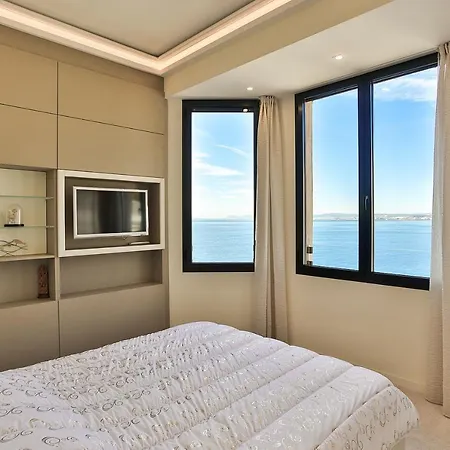 Luxe Cap De